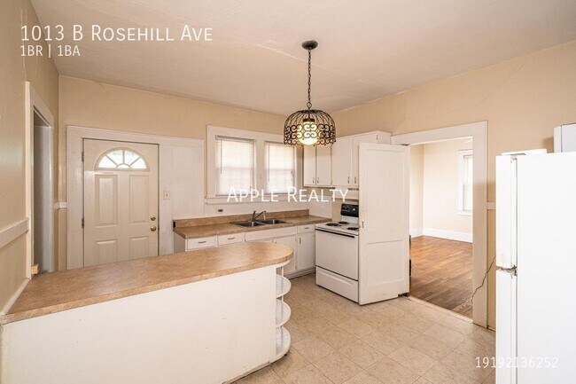 Building Photo - 1013 Rosehill Ave