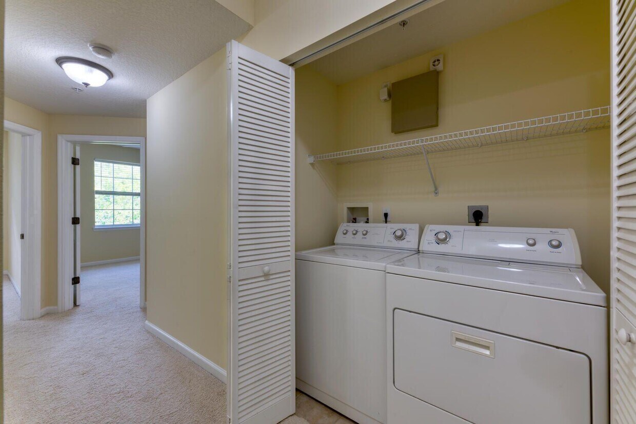 Foto del edificio - 125 Galicia Way