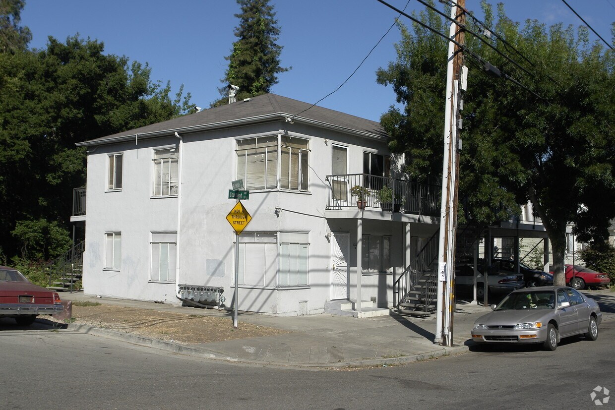 Primary Photo - 4343 Brookdale Ave