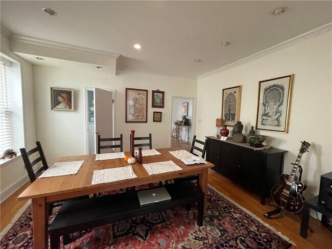 Foto del edificio - 8417 Fort Hamilton Pkwy