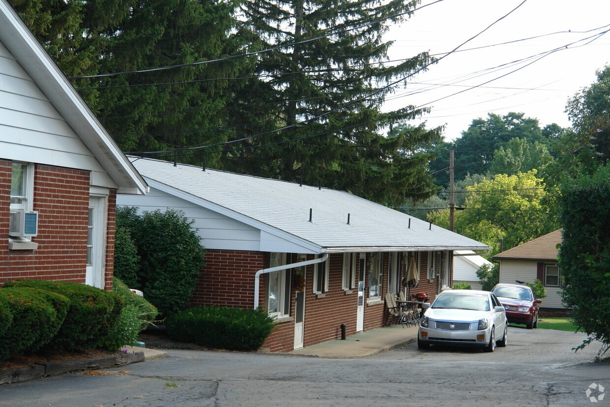Building Photo - 2512 Loveland Ave