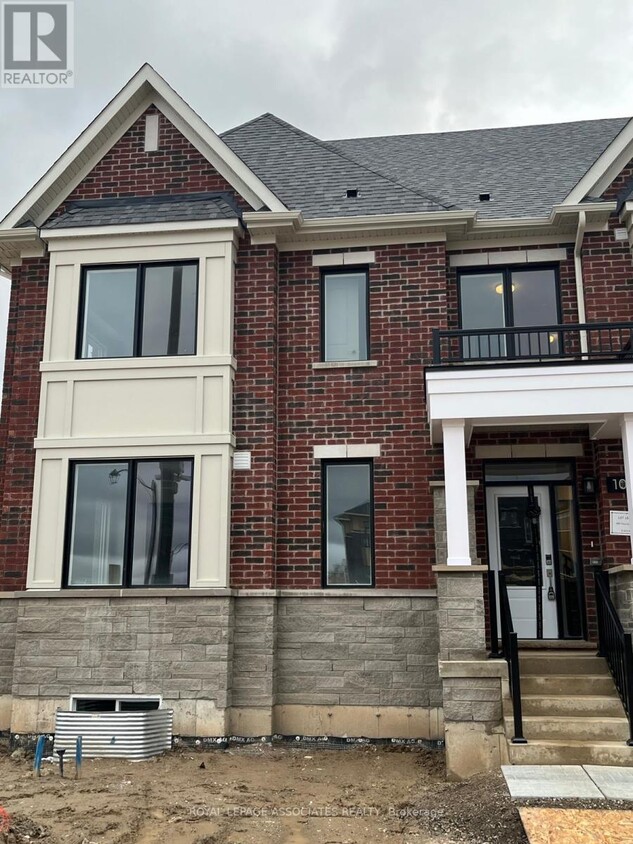 Primary Photo - 106 Coolhurst Ave