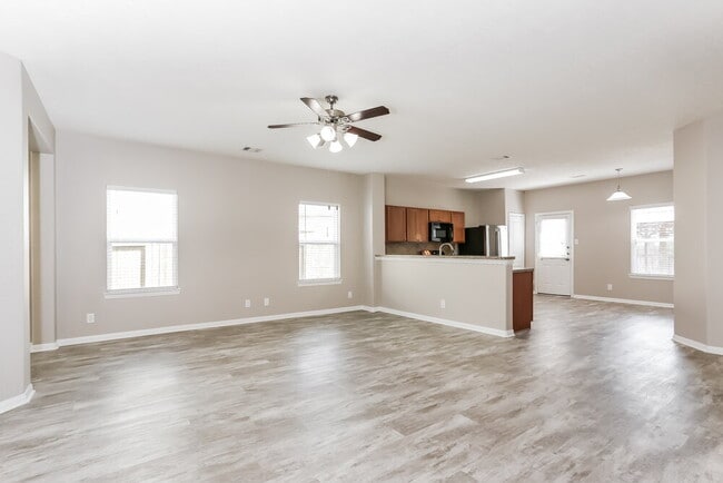 Building Photo - 6018 Burnet Bend Ave