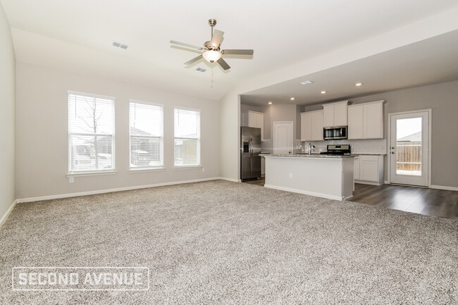 Building Photo - 2005 Erlinda Dr