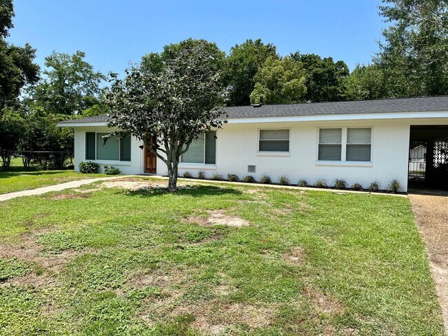 Photo - 1101 W Cherokee Glen House