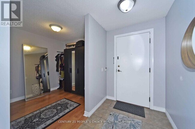Photo du bâtiment - 710 Humberwood Blvd
