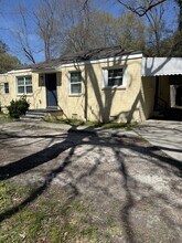 Building Photo - 3103 Head St