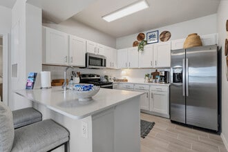 Building Photo - 152 Northland
