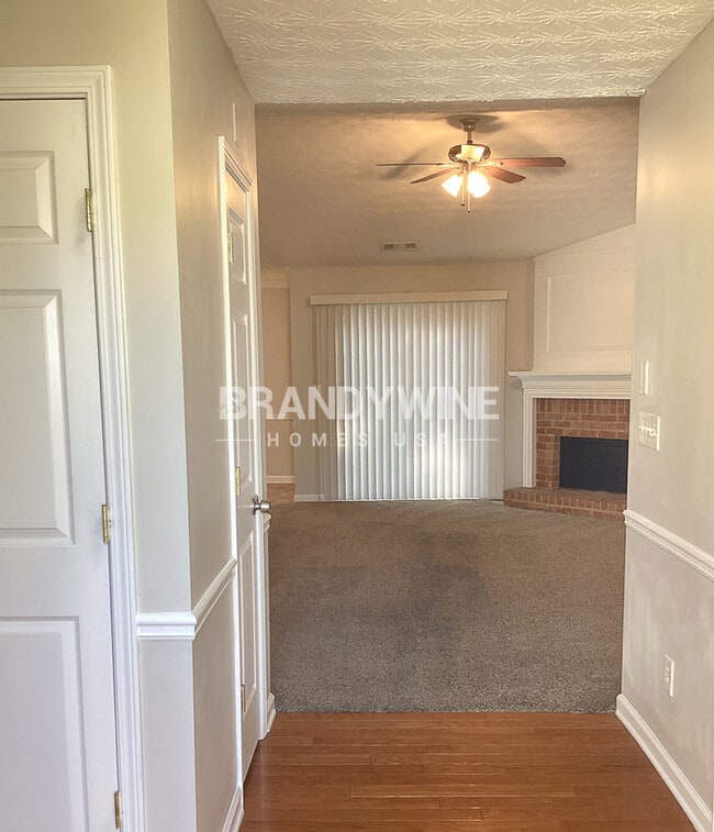 Building Photo - COMING SOON!!!! $5 APP FEES!!