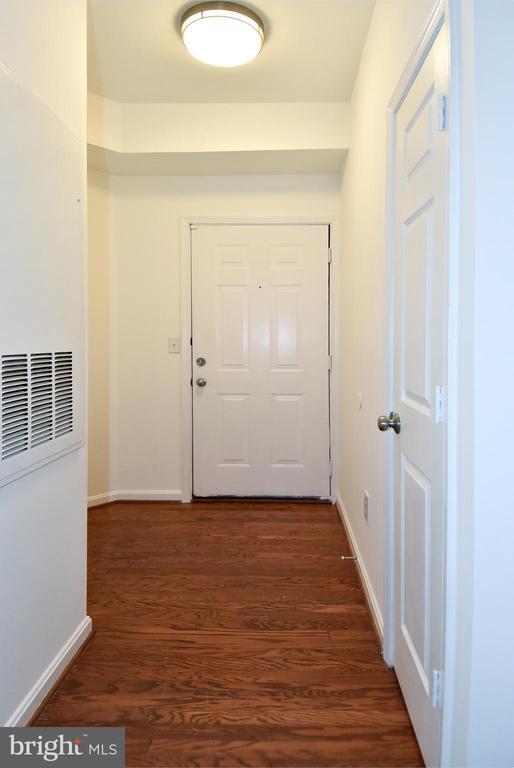 Foto del edificio - 5901 Founders Hill Dr