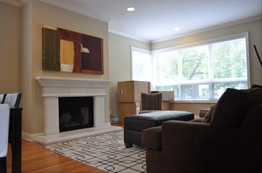 Living Room - 2531 W Moffat St