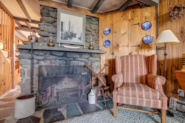 Foto del edificio - 6 Middle Rd