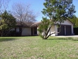 Building Photo - 14202 Susancrest Dr