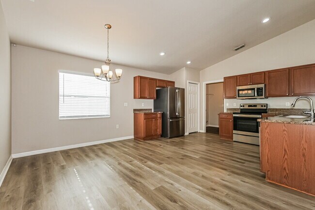 Foto del edificio - 34835 Redding Ln