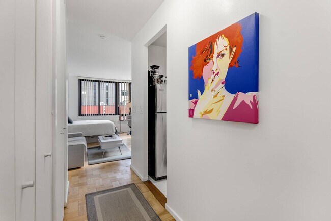Building Photo - 455 East 86th St