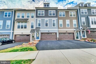 Building Photo - 1723 Beech Leaf St