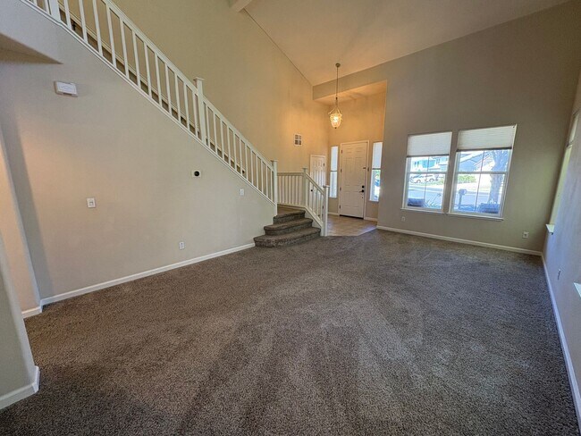 Foto del edificio - 5411 Asterwood Dr