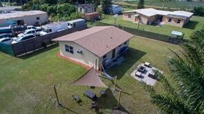 3424 Bacom Point Rd