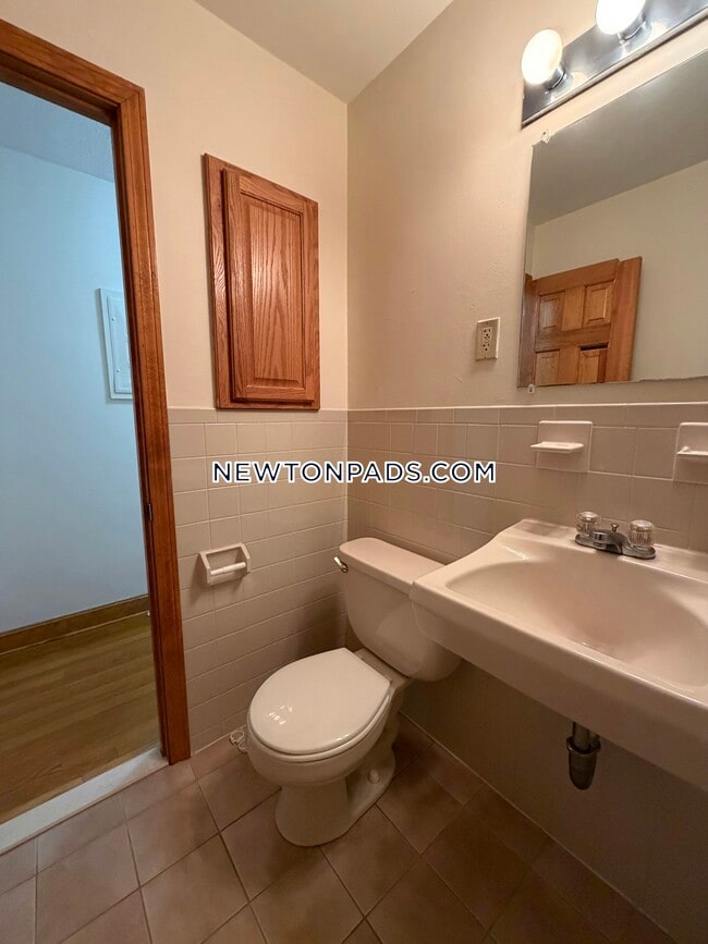 Foto del edificio - 282 Grove St