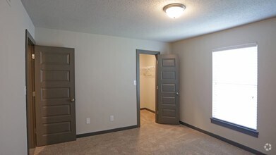 Carlson Guest Bedroom 2 - AVIA