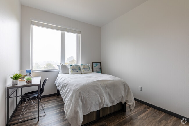 4BR, 4BA - 1,349 SF - The Flats at Chase