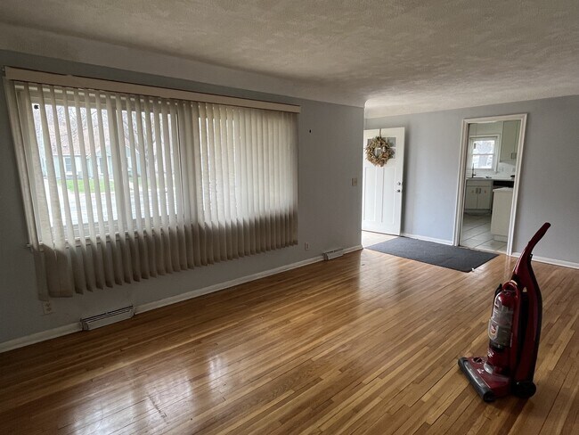 Foto del edificio - 3037 Dakota Ave S