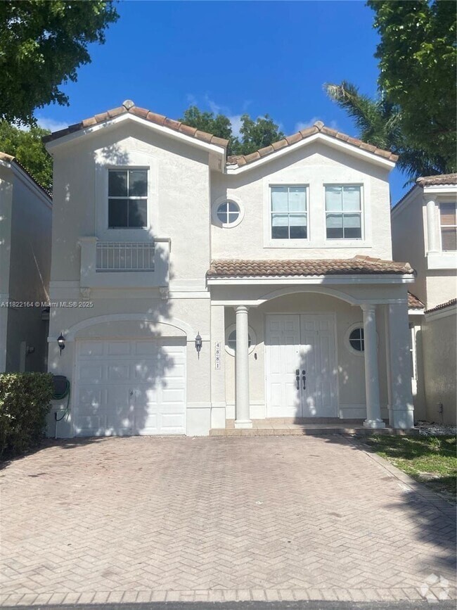 Building Photo - 4881 NW 107th Ct
