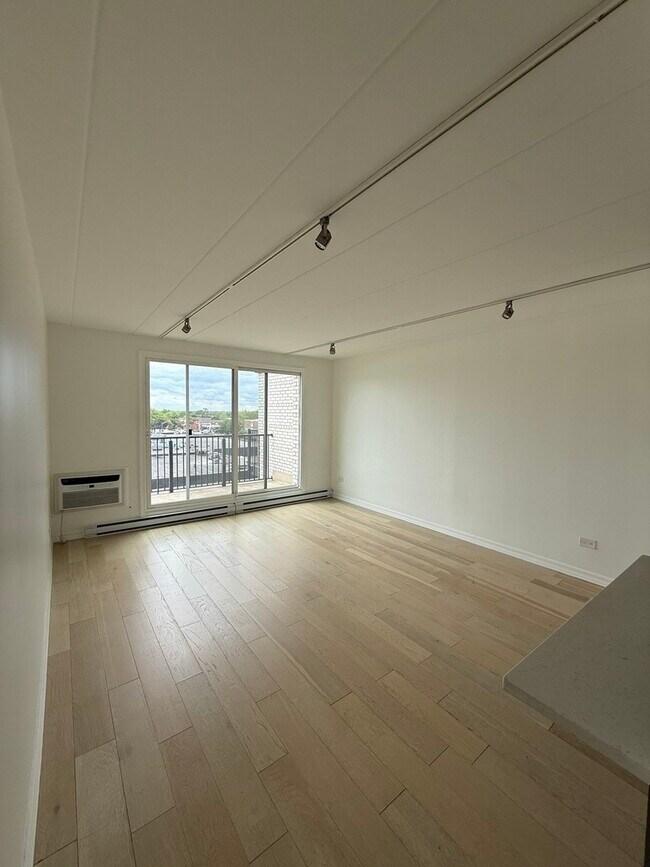 Foto del edificio - 9128 W Terrace Dr