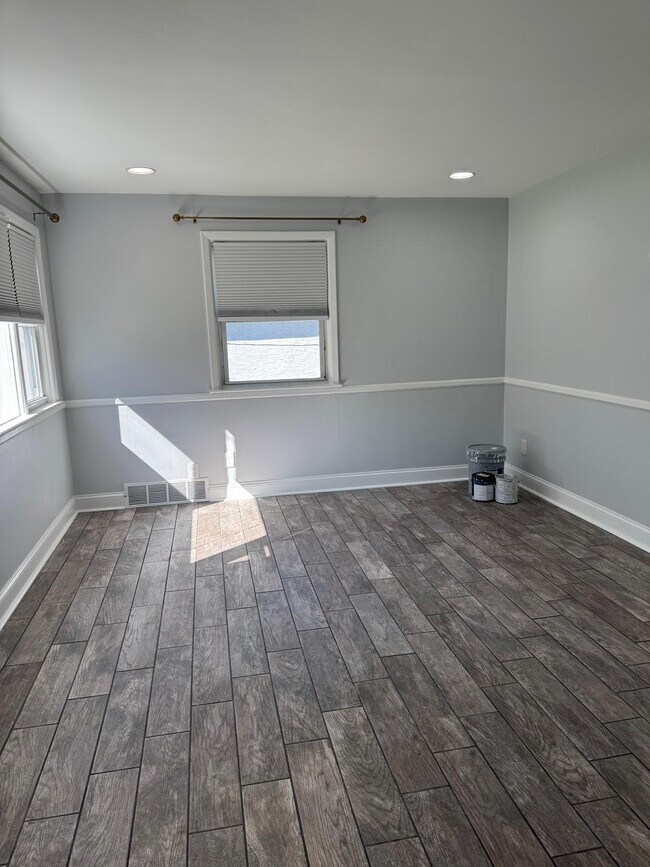 Foto del edificio - 131 1st Ave