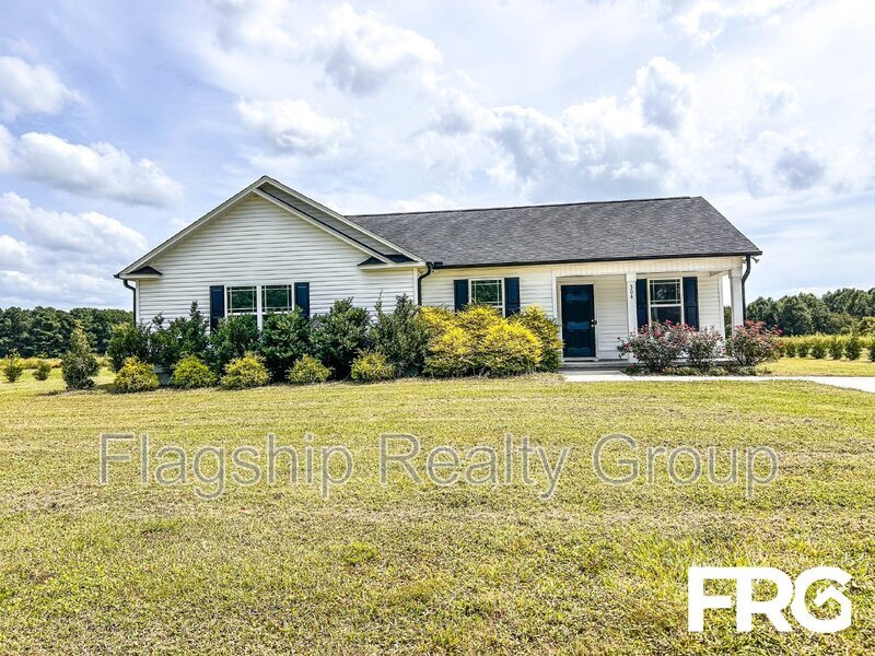 304 Swinson Dr, Dudley, NC 28333 House Rental in Dudley, NC