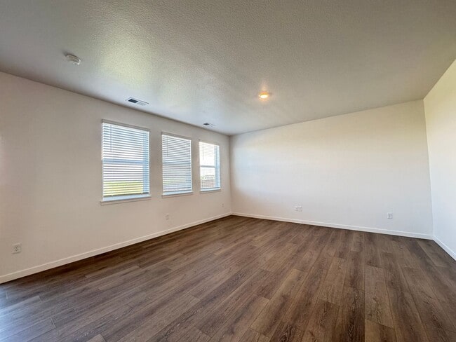 Building Photo - Brand New, Beautiful House-Fort Collins/Wi...