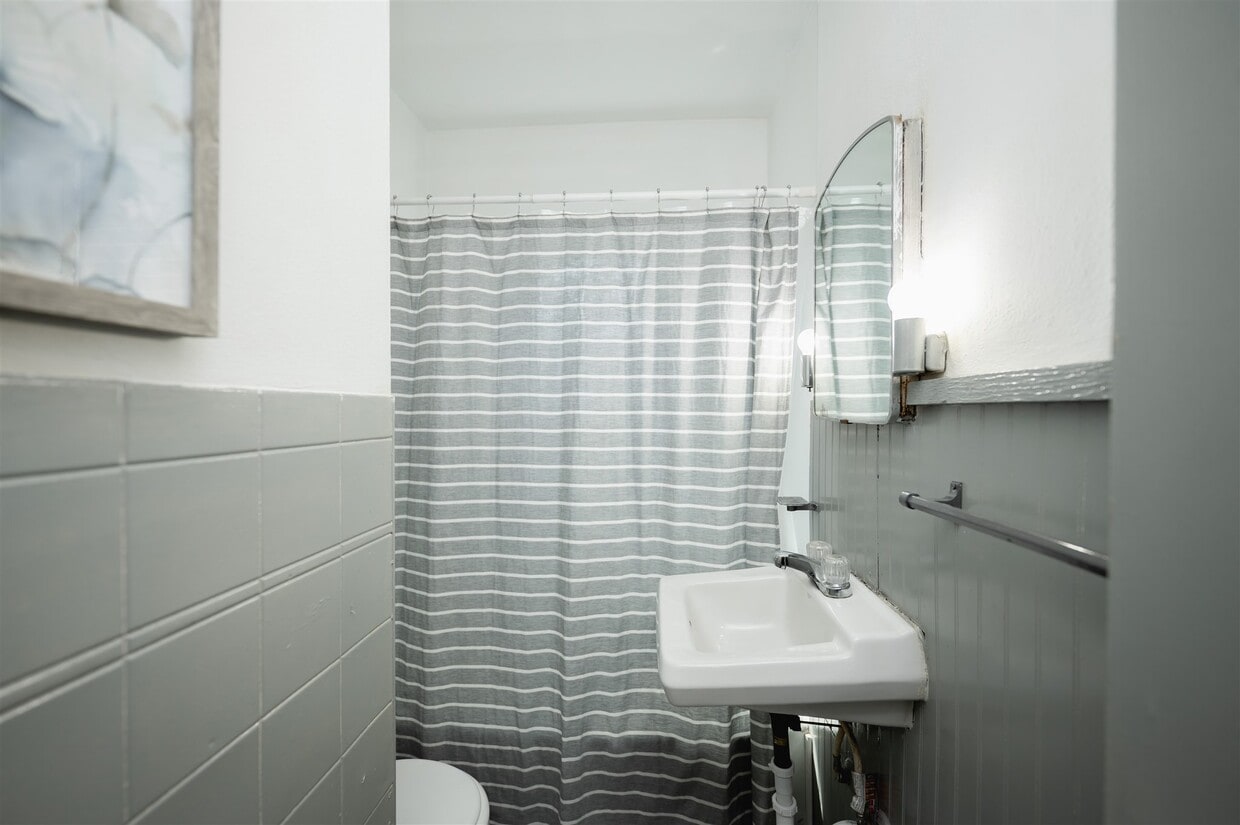 6304 Urbandale Ave Unit 6304 Urbandale, Des Moines, IA 50322