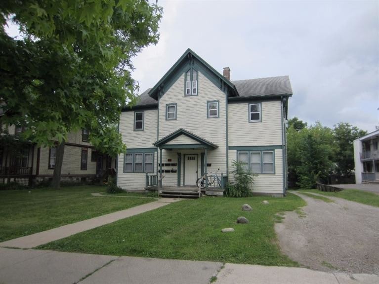 615 Pearl St Unit 3, Ypsilanti, MI 48197 Room for Rent in Ypsilanti, MI