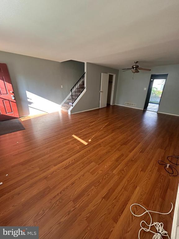 Foto principal - 147 New Cedar Ln