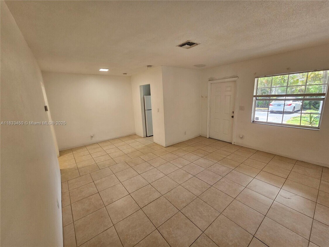 Foto principal - 2325 Taylor St
