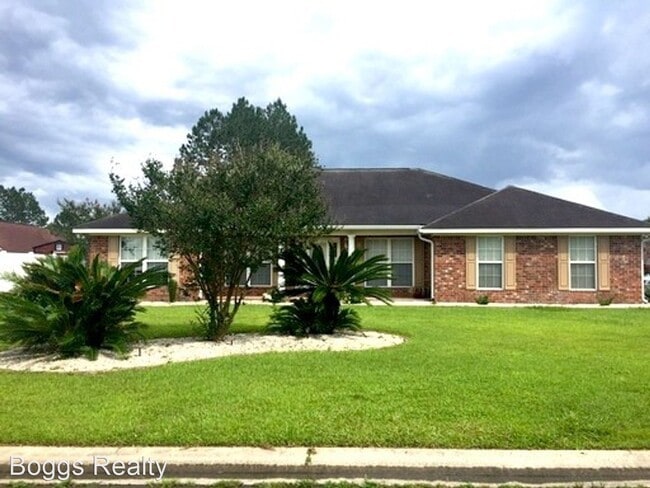 Foto del edificio - 3 br, 2 bath House - 1835 Lawnwoods Drive