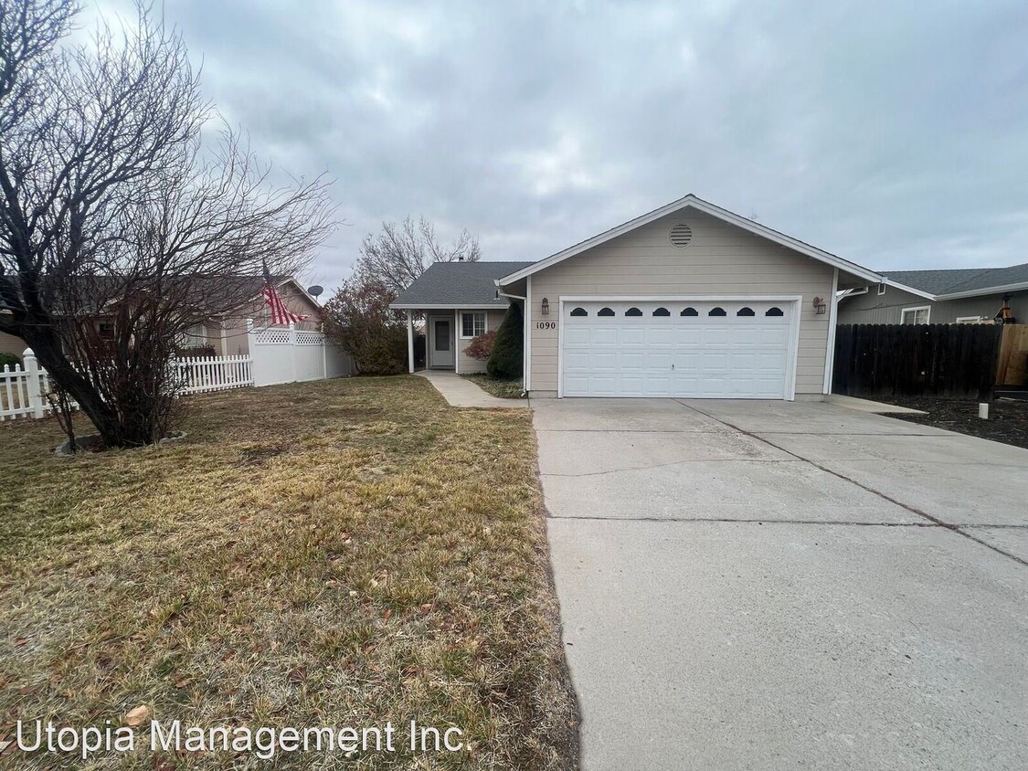 Primary Photo - 3 br, 2 bath House - 1090 Shadow Mountain