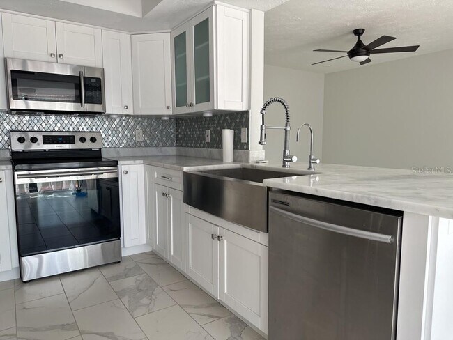 Foto del edificio - 15809 Hound Horn Ln