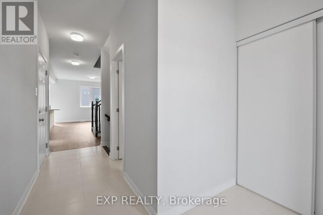Building Photo - 473 Brigatine Ave