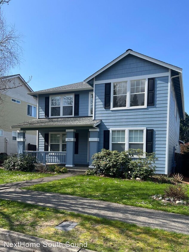 4 br, 2.5 bath House 1761 Palisade Blvd House for Rent in DuPont