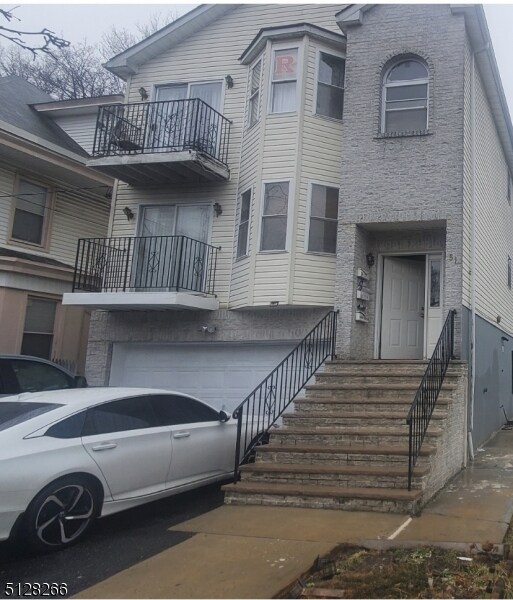 51 Baldwin Ave, Newark, NJ 07108 House for Rent in Newark, NJ