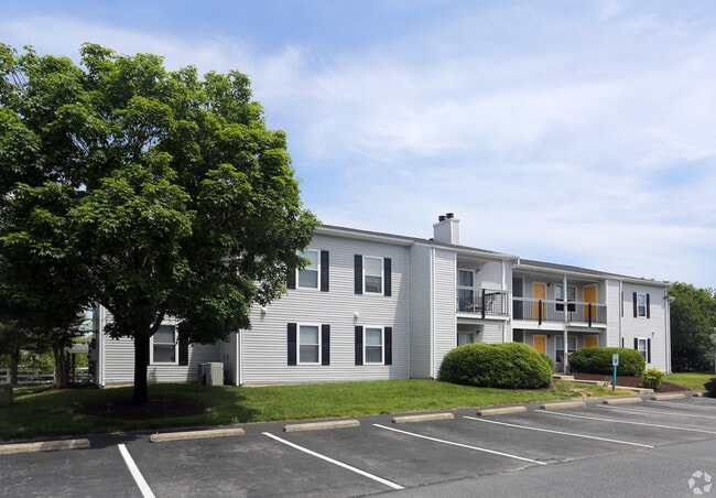 Building Photo - Islnd Club Apartments