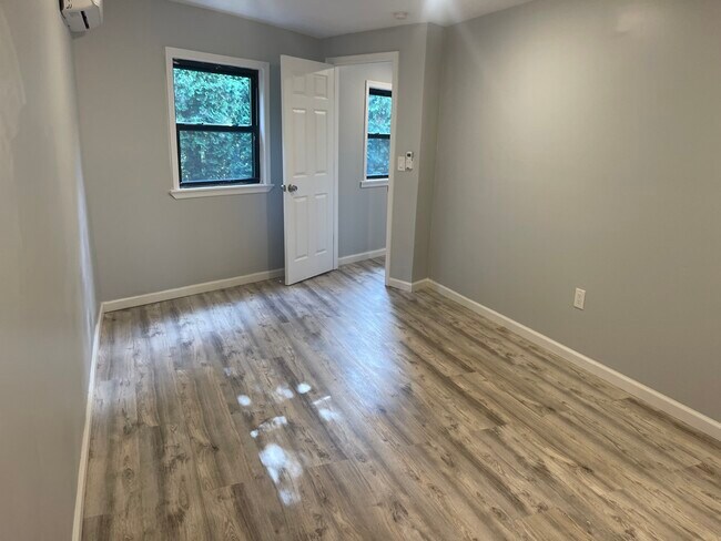 Dormitorio - 14 Noxen Rd