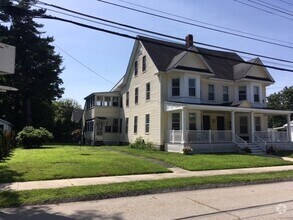 Building Photo - 6 Cushing Ave