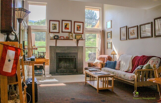 Foto del edificio - 4160 Autumn Heights Dr