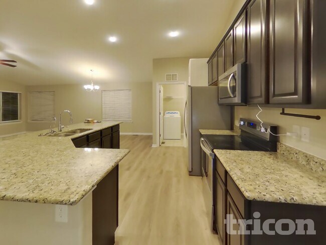 Building Photo - 6748 Lamine Dr