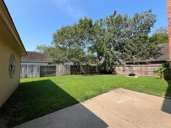 Building Photo - 3507 Corbett Ct