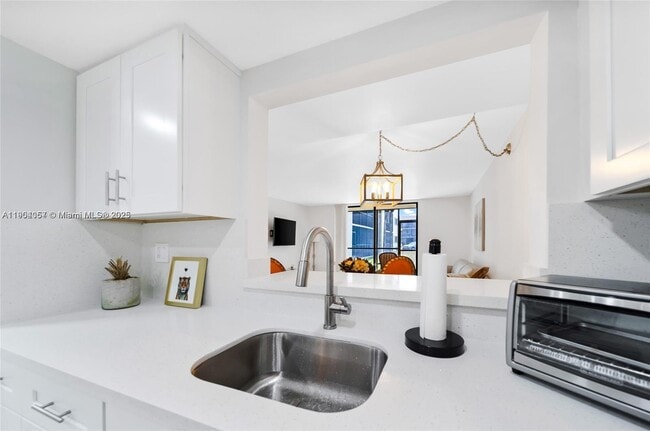 Foto del edificio - 8005 SW 107th Ave