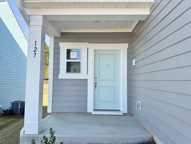 Foto del edificio - 4 br 3.5 ba NEW CONSTRUCTION in China Grove!