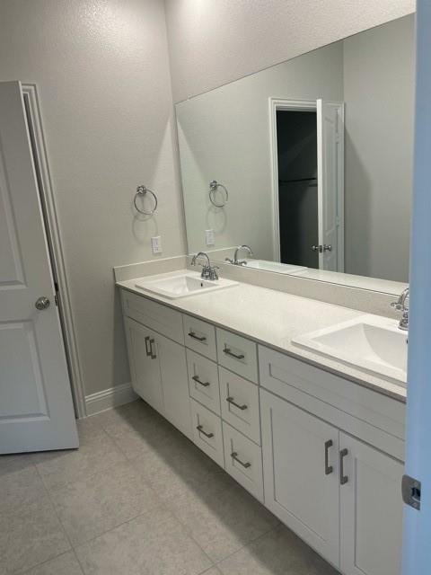 Building Photo - 16533 Amistad Ave